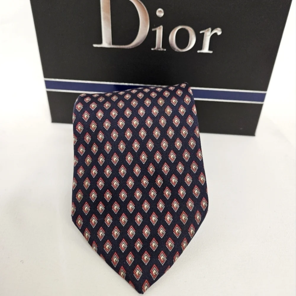 Christian Dior Silk Neckyie in Navy and Red Interlocking Diamond Pattern